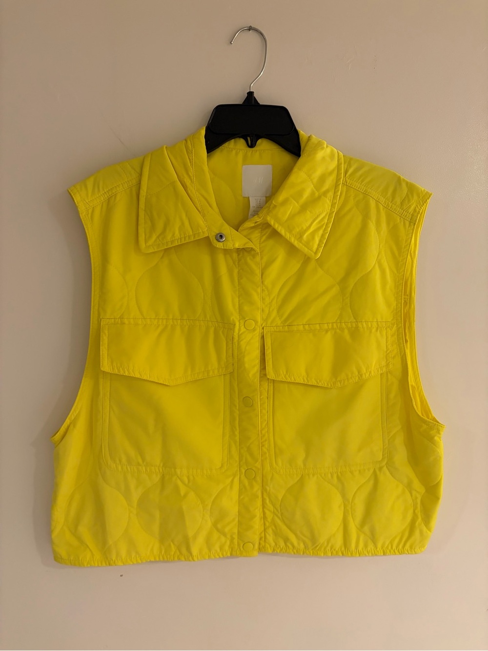 Sleeveless Cropped Quilted Utility Vest - Yellow